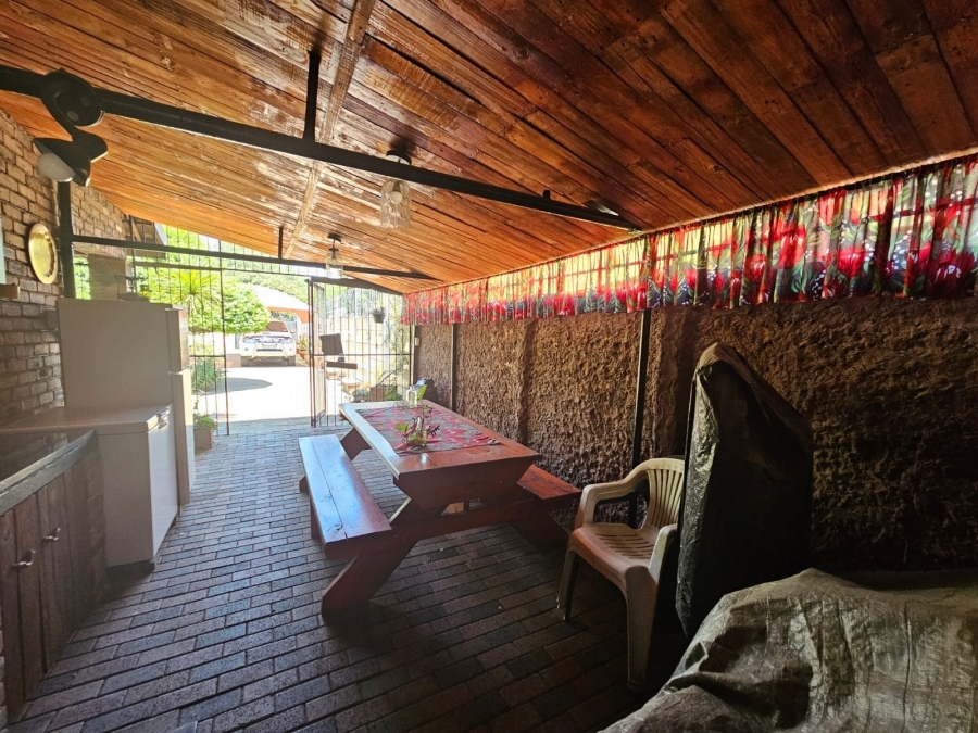 3 Bedroom Property for Sale in Oos Einde North West